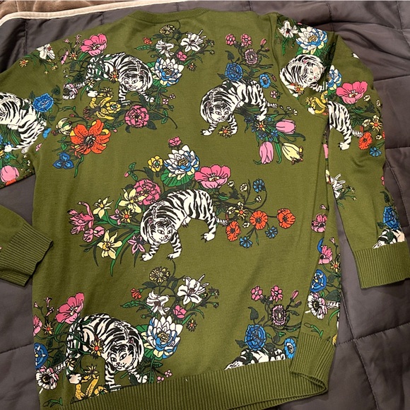 Ripndip Floral Tiger Nerm sweater - Green and neff Lawrence 3 tone Beanie - Picture 5 of 5